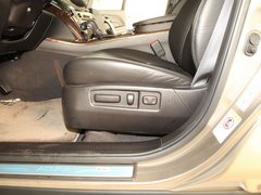 2011款 3.7L 自动 标准尊享运动版 7座