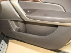 2011款 3.7L 自动 标准尊享运动版 7座