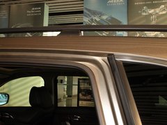 2011款 3.7L 自动 标准尊享运动版 7座