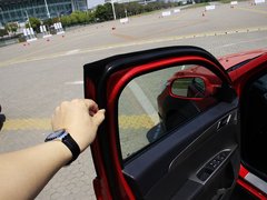 2011款 1.6 手动 尊逸型