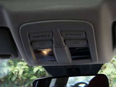 2011款 1.6 手动 尊逸型