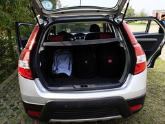 2011款 1.6 手动 尊逸型