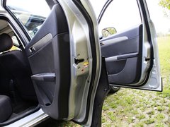 2011款 1.6 手动 尊逸型