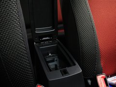 2011款 1.6 手动 尊逸型
