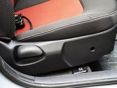 2011款 1.6 手动 尊逸型