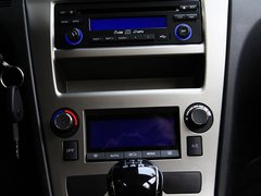 2011款 1.6 手动 尊逸型