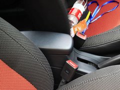 2011款 1.6 手动 尊逸型