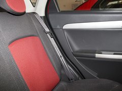 2011款 1.6 手动 尊逸型