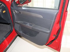 2011款 1.6 手动 尊逸型