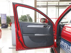 2011款 1.6 手动 尊逸型
