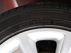 2011款 1.6 手动 尊逸型