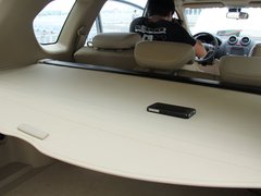 2011款 2.0T 手动 柴油两驱都市型 5座