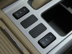 2011款 2.0T 手动 柴油两驱都市型 5座