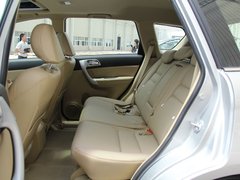 2011款 2.0T 手动 柴油两驱都市型 5座