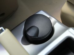 2011款 2.0T 手动 柴油两驱都市型 5座