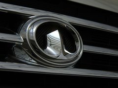2011款 2.0T 手动 柴油两驱都市型 5座