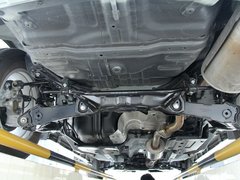 2011款 2.0T 手动 柴油两驱都市型 5座