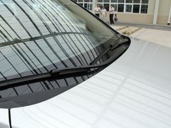 2011款 2.0T 手动 柴油两驱都市型 5座