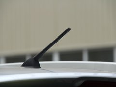2011款 2.0T 手动 柴油两驱都市型 5座