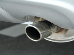 2011款 2.0T 手动 柴油两驱都市型 5座