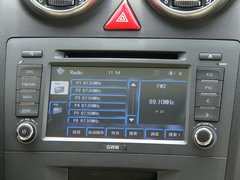 2011款 2.0T 手动 柴油两驱都市型 5座