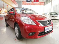 东风日产  新阳光 1.5 CVT 车辆右侧45度角