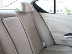 2011款 1.5L 手动 XL豪华版