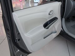 2011款 1.5L 手动 XL豪华版