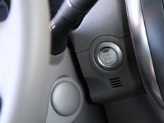 2011款 1.5L 手动 XL豪华版