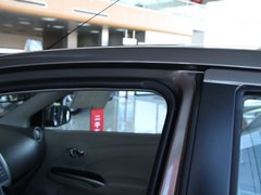 2011款 1.5L 手动 XL豪华版