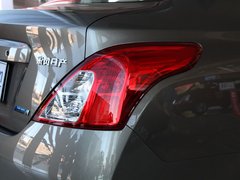 2011款 1.5L 手动 XL豪华版