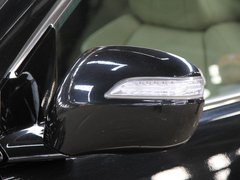 2011款 3.7L 自动 舒适尊享运动版 7座