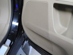 2011款 3.7L 自动 舒适尊享运动版 7座