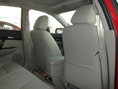 2011款 2.0 自动 豪华型