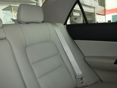 2011款 2.0 自动 豪华型