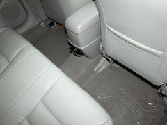 2011款 2.0 自动 豪华型