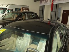 2011款 1.8T 自动 舒适汽油版