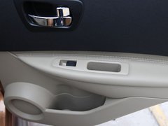 2011款 2.0L CVT XV 雷 2WD 5座