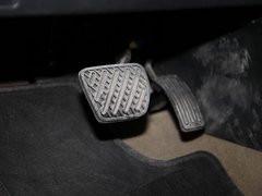 2011款 2.0L CVT XV 雷 2WD 5座