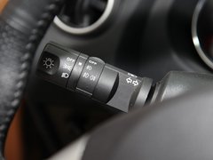 2011款 2.0L CVT XV 雷 2WD 5座