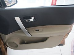 2011款 2.0L CVT XV 雷 2WD 5座