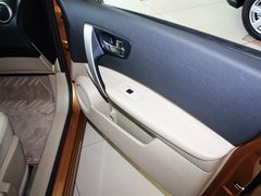 2011款 2.0L CVT XV 龙 4WD 5座