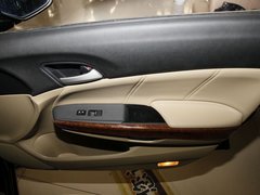 2011款 2.4L 自动 LX