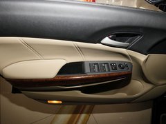 2011款 2.4L 自动 LX