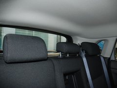 2011款 2.0L CVT 两驱 炫动版5座