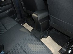 2011款 2.0L CVT 两驱 炫动版5座