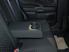 2011款 2.0L CVT 两驱 炫动版5座