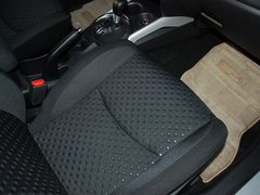 2011款 2.0L CVT 两驱 炫动版5座