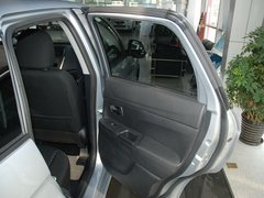 2011款 2.0L CVT 两驱 炫动版5座