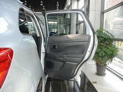 2011款 2.0L CVT 两驱 炫动版5座